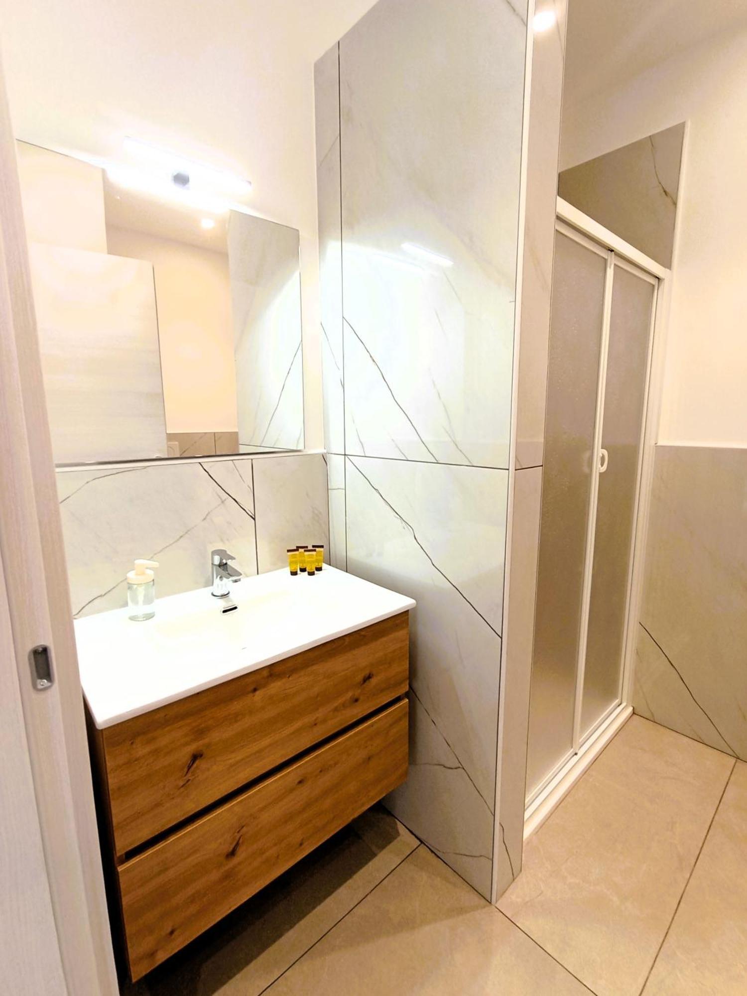 Mile Rooms باري المظهر الخارجي الصورة